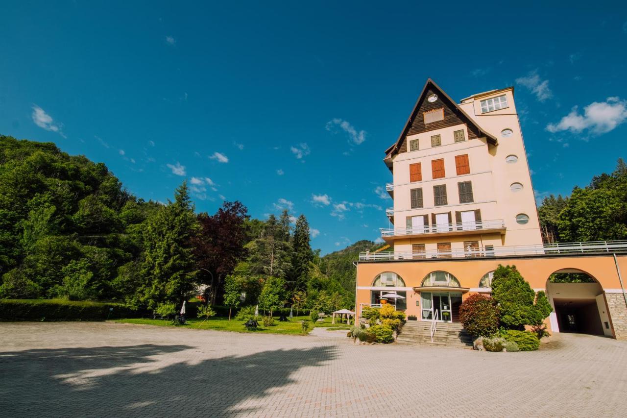 Hotel Le Fonti Lurisia Buitenkant foto